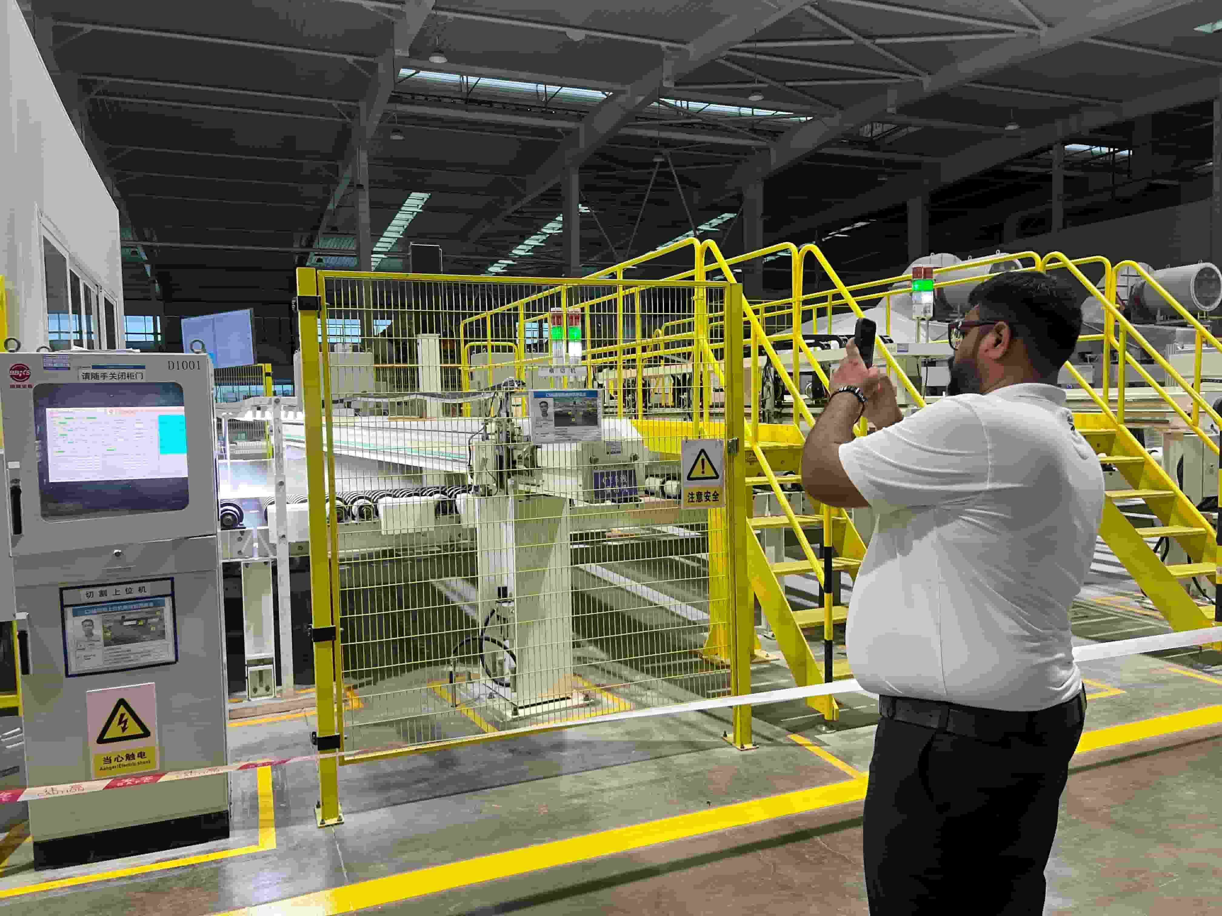 Senior Executives of India’s Leading Module Manufacturer Emmvee Visit Guangxi Xinfuxing for Factory Audit
